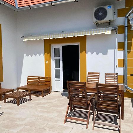 Bacchus Apartman - Borbarlang, Badacsony Badacsonytomaj Exteriér fotografie